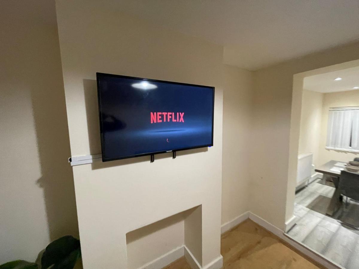 Big 3 Bedroom London House With 2 Bathroom Plumstead  Exteriér fotografie